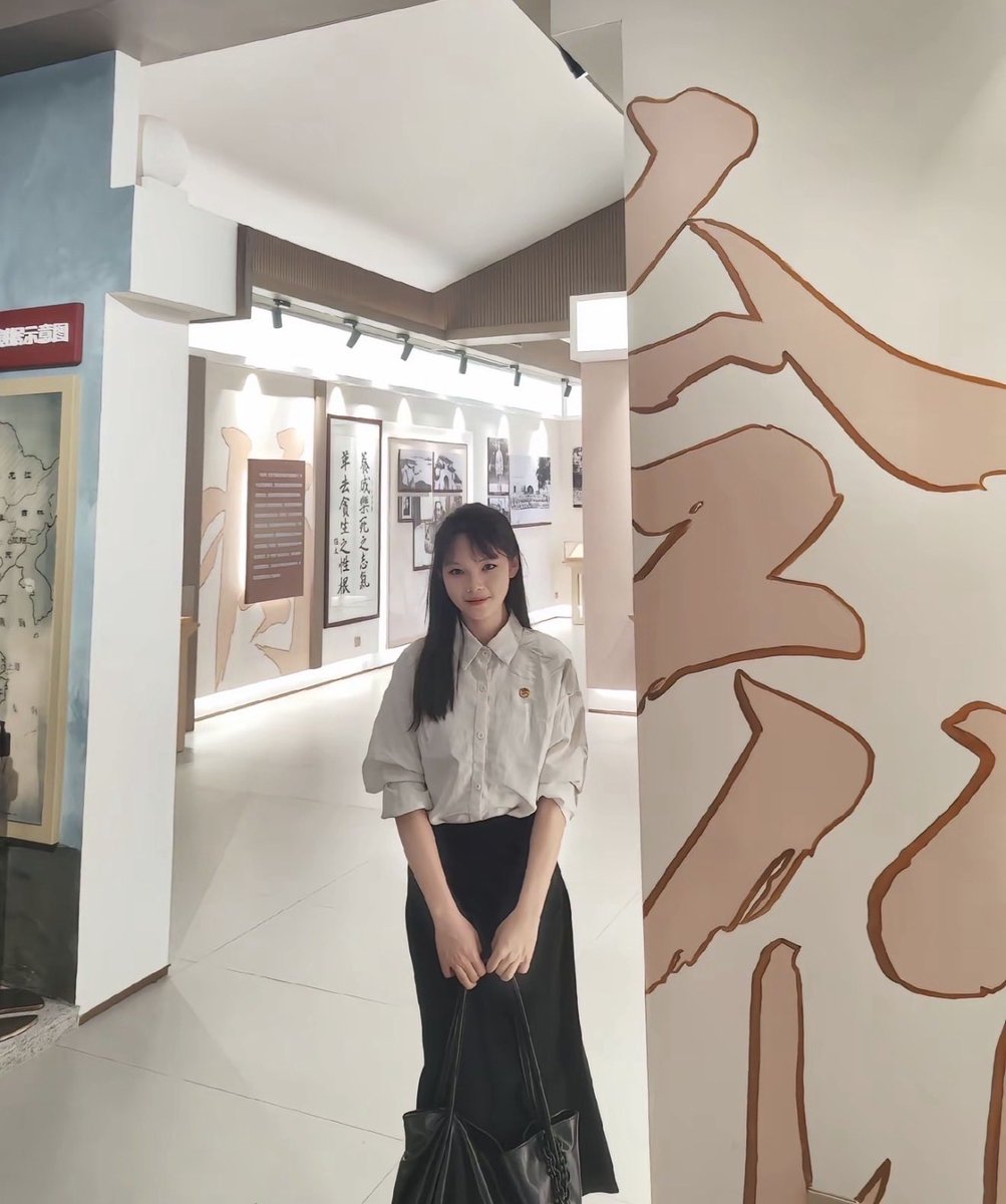 Tmaxxsl9's tweet photo. 骚女友被调得怎么样 https://t.co/CdJVCSgCwT