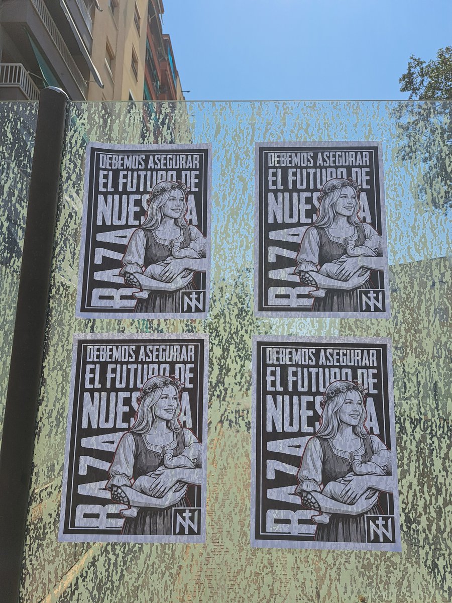 _mariaroda's tweet photo. Els nazis de Nucleo Nacional han enganxat cartells al meu barri, la coope. Cal resposta antifeixista i unitària. #NoPassaran #SantBoi  @AntifeixistaBoi @comuns_santboi https://t.co/FXY21QKm4r