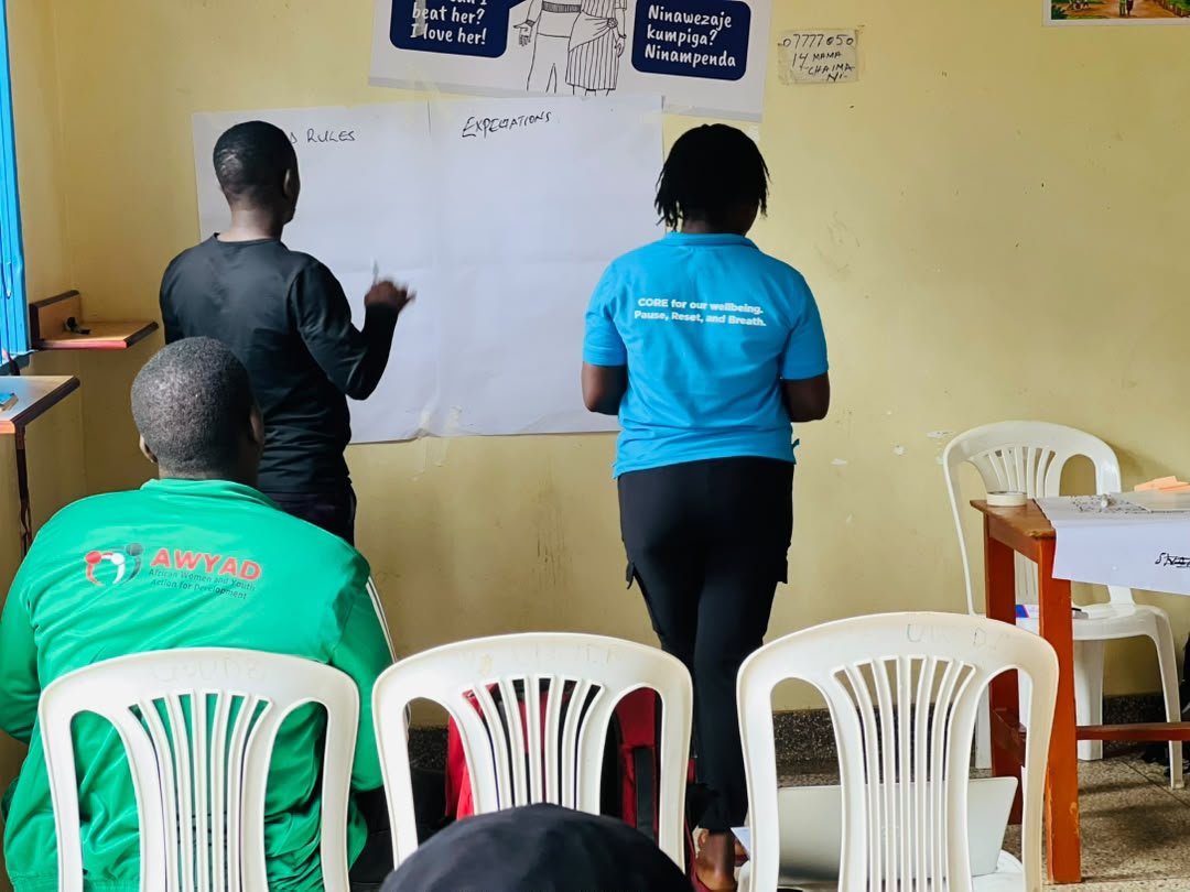 AWYAD_UG's tweet photo. Today, we joined a Child Protection Committee (CPC) training facilitated by @WarChildAlliance in Kyaka II Refugee Settlement under the #INSPIREProject. 

Equipped with stronger skills in case management, referrals, and child safeguarding, CPC members are now better positioned to identify risks and support vulnerable children before harm occurs. 

Together, we're strengthening community protection systems and building safer futures for children. 

Thanks to support from @DutchMFA in collaboration with @Refugees, @UNHCRuganda, @Mglsd_UG  and other partners

#ChildProtection #ProtectEveryChild #KyakaII  #SafeguardingChildren

#AWYADAT10