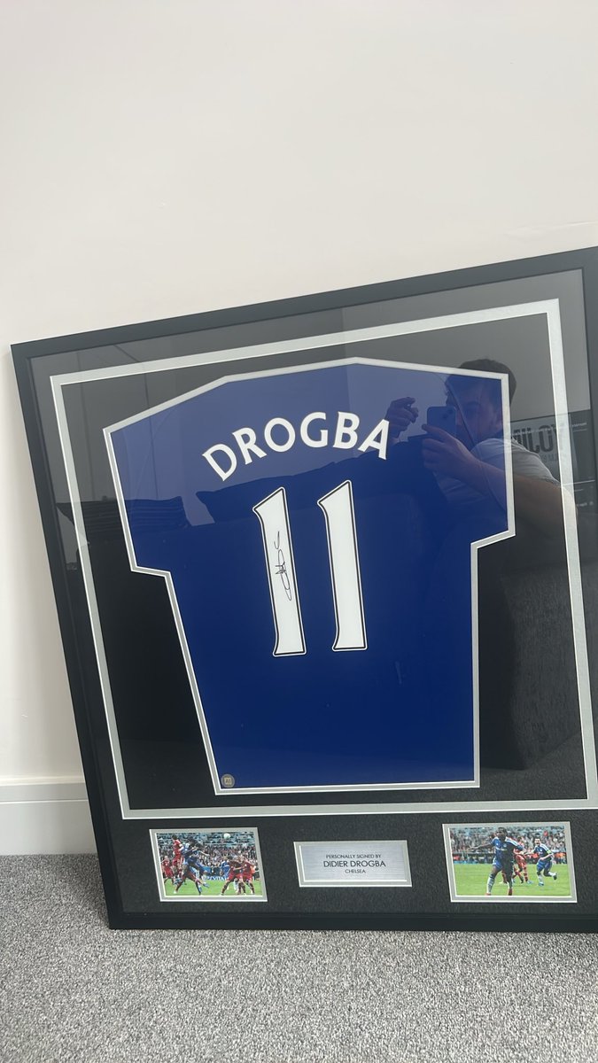 leonpageEDL's tweet photo. @didierdrogba https://t.co/iZRvsNtac9