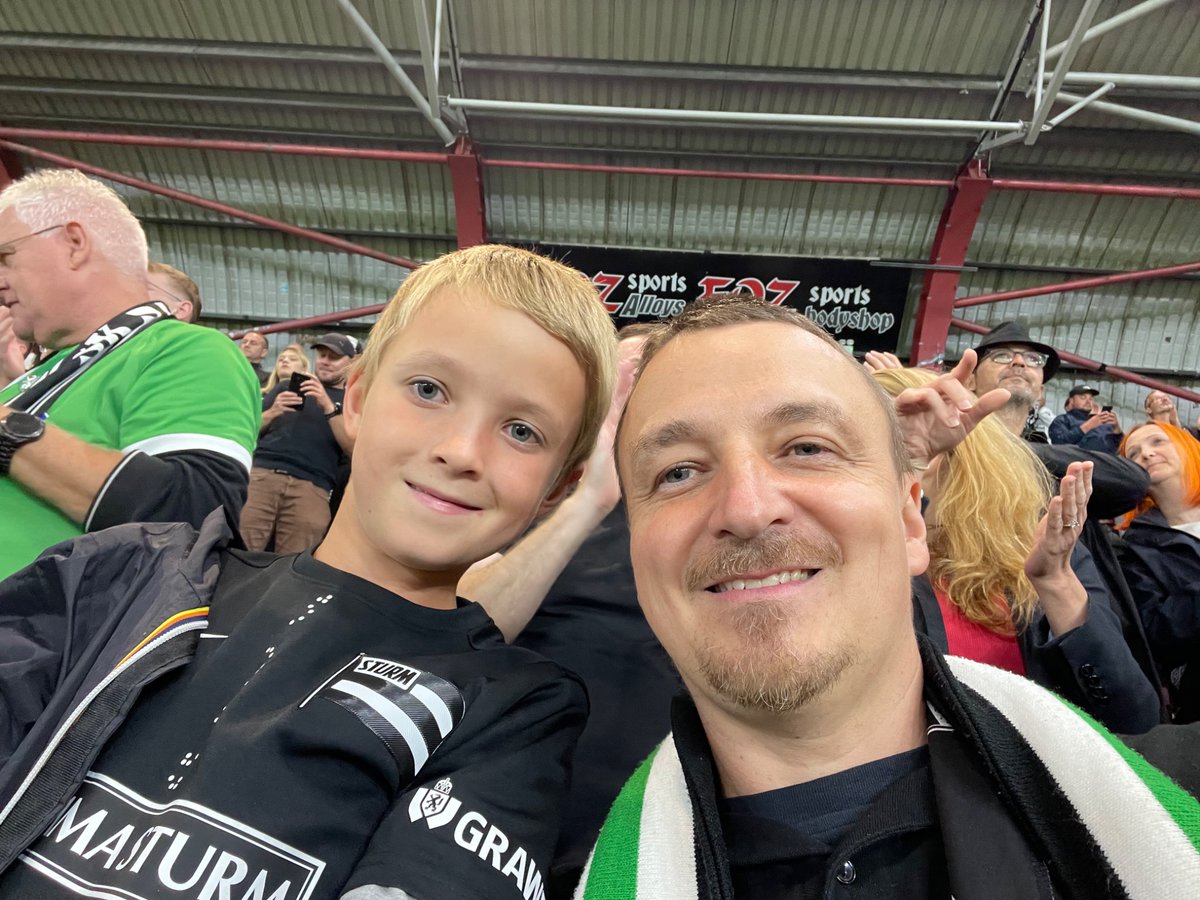 martinhoenigl's tweet photo. Father son trip to Edinburgh for another international game @SKSturm 
A magic game and trip to remember. 🏴🏳️
Auf die schwoazn! https://t.co/E27AsOX6re