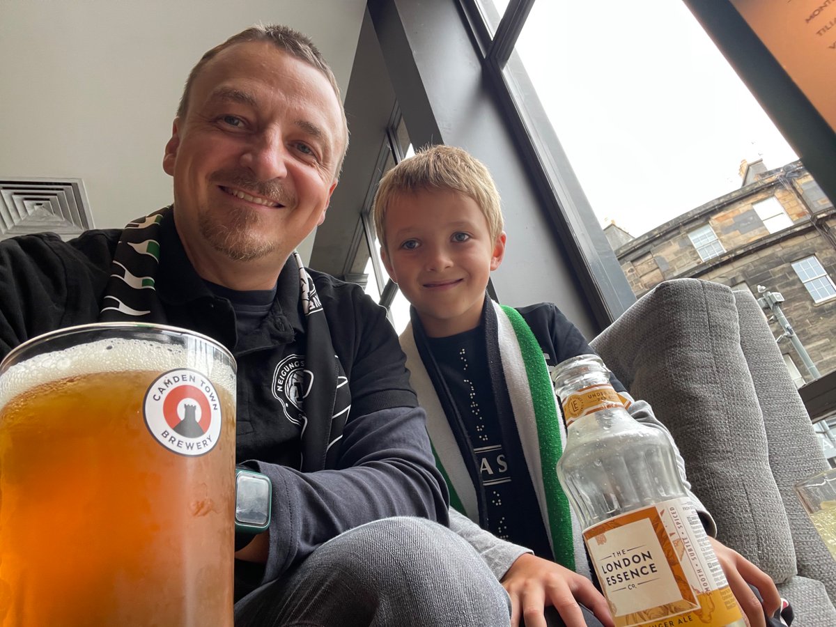 martinhoenigl's tweet photo. Father son trip to Edinburgh for another international game @SKSturm 
A magic game and trip to remember. 🏴🏳️
Auf die schwoazn! https://t.co/E27AsOX6re