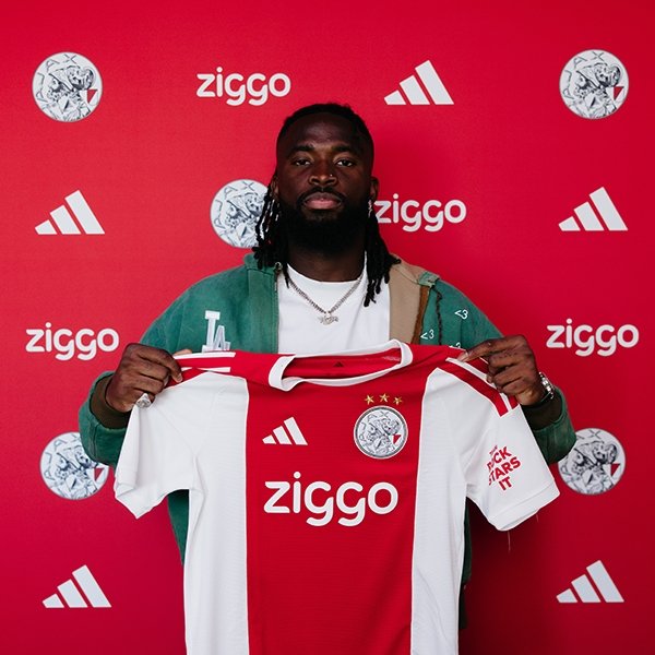 SSE_NGA's tweet photo. 🇳🇬✍🏽 Tolu Arokodare has joined Ajax on a season-long loan until the summer of 2027, with an option to buy. 

Wishing him all the best in Amsterdam. ❤️🤍 https://t.co/5R54r5Lf1L