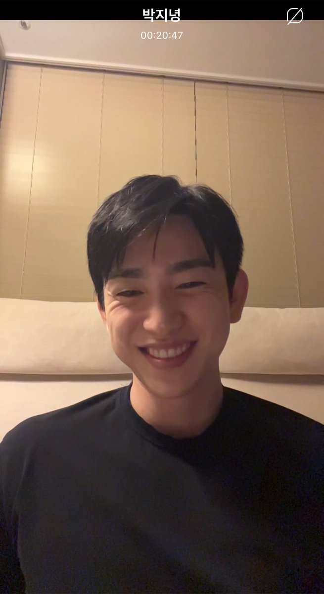 autumnjinyoung's tweet photo. 내 친구 지녕! 🧡 https://t.co/Rx6jxLKItT