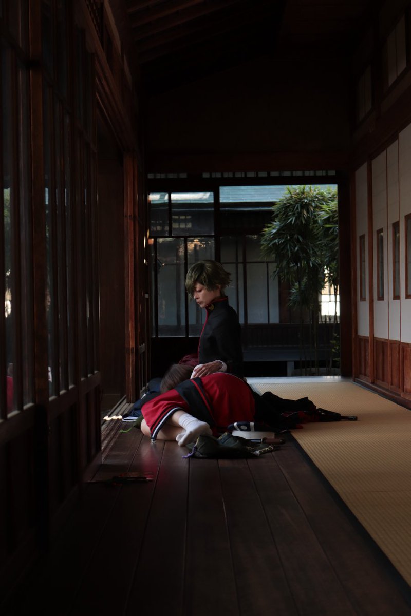 aaookan's tweet photo. 【cos】※防具off

ひとときの安息

photo:槇那さん
大包平:由荼さん
平野:わたるるさん
鶯丸:勘 https://t.co/uaTaf46iJt