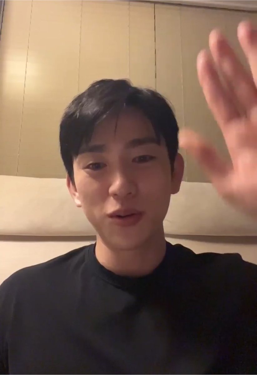 6un0hu's tweet photo. 오늘 진짜 잘생깃네
=^^= 오랜만에 봐서 넘조음 https://t.co/3cBn5ae1K8
