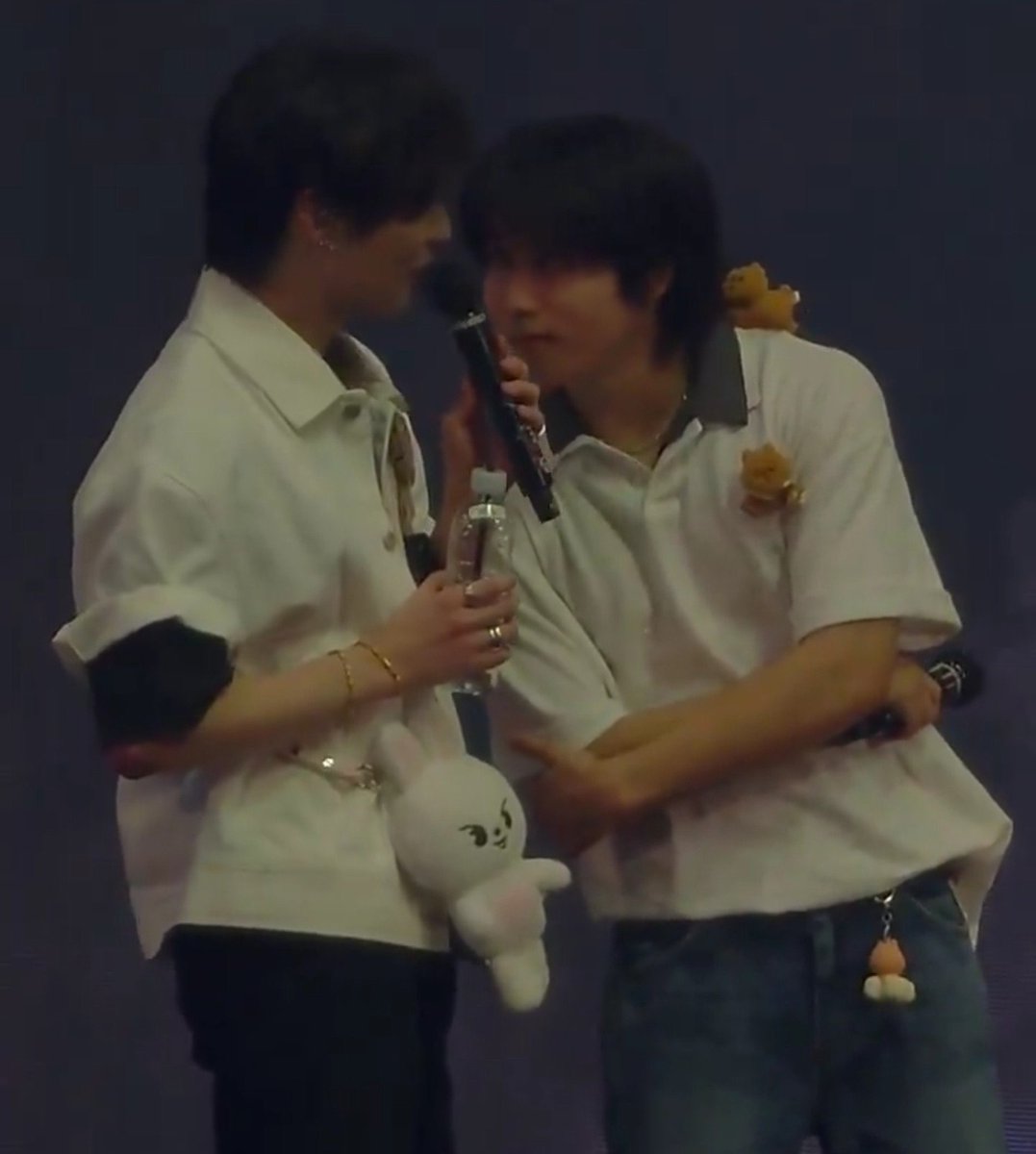 d1sorderlynoise's tweet photo. eight years ago, minsung fell for each other, and since then, neither of them got up https://t.co/vwHAdoVwHF