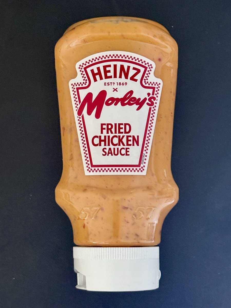 HeatonMoorChris's tweet photo. Fried Chicken Sauce

From Heinz/Morleys £3

Never tried it before so let’s give it a go! 👍

#Heinz #FriedChicken #Morleys https://t.co/5TKPPhwz7y