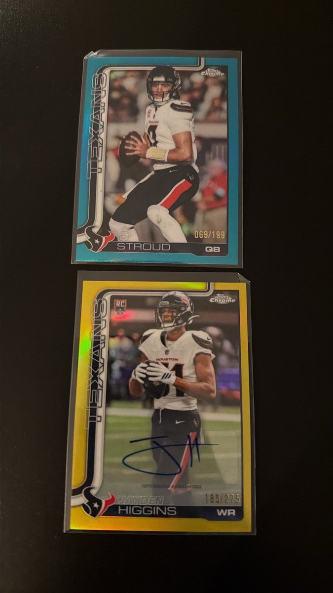 SportsCardChick's tweet photo. @Josh22duffy @CardPurchaser Out of /275 but figured I’d share the Higgins anyway just in case https://t.co/sWiEcNg3hj