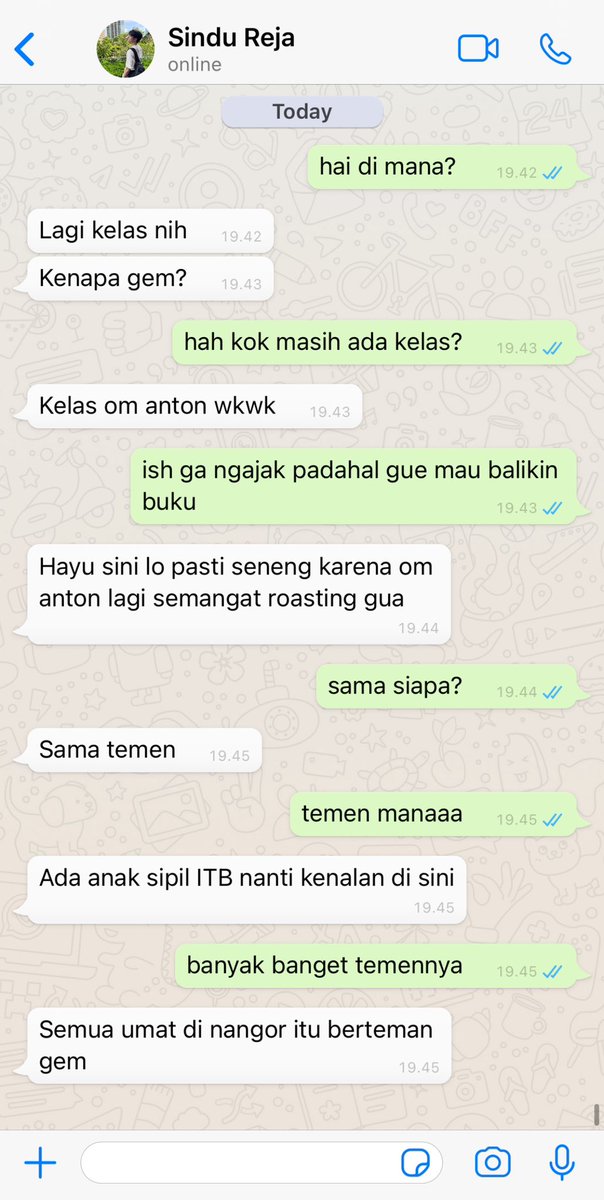 duapuIuhtiga's tweet photo. #intinyadeh Semua orang berteman di nangor https://t.co/bL3dBxDd3h