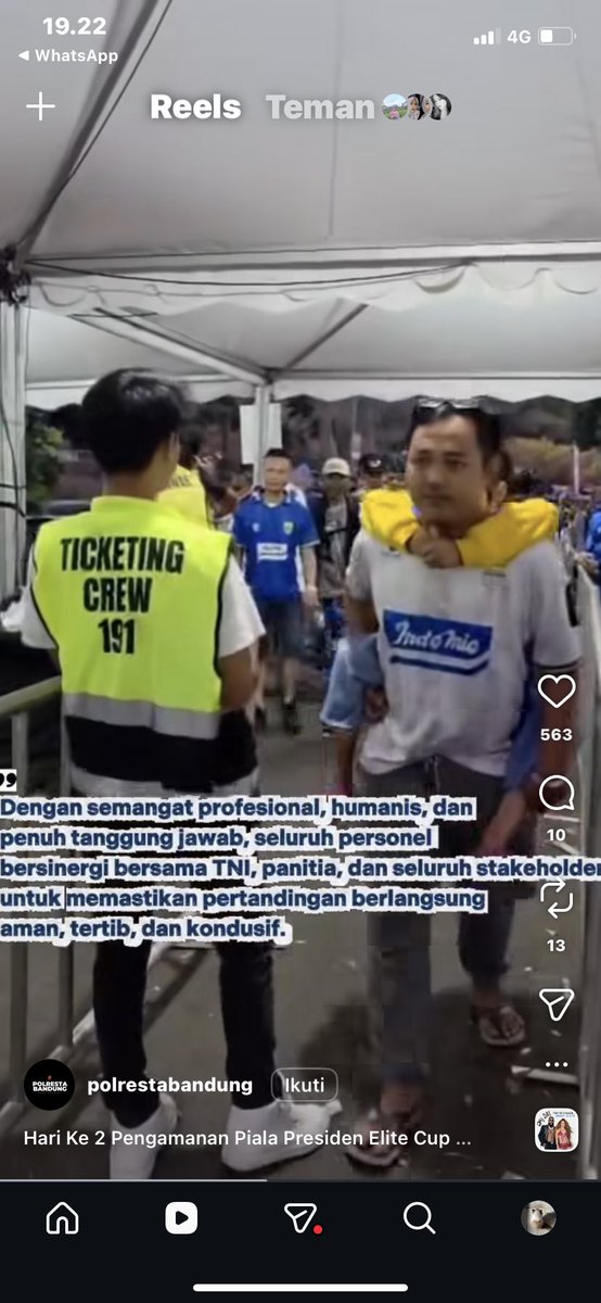 kudila_'s tweet photo. demi menyaksikan pertandingan perebutan piala presiden 2026 PSMS vs Persibaya , tim keamanan sigap mengamankan jalannya pertandingan dengan aman dan tertib
#DuelKlasikPialaPresiden

https://t.co/nzERf0tZBD https://t.co/wQFkEnDXqp
