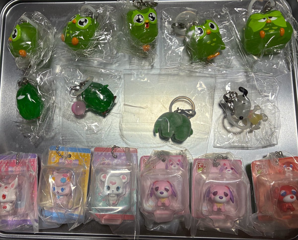 ayukipoke24's tweet photo. 〈買取・抱き合わせ②〉
ポテトヘッド、ケロロ軍曹、なめこ栽培、トムジェリ、ズートピア2、ぷよぷよ、しんちゃん、たまごっち、mikko、キティ×モンチッチ、手塚治虫、デュオリンゴ、モリゾーとキッコロ、ドムドム、スヌーピー、ジュエルペット、お茶犬 https://t.co/w6vQPp86RE