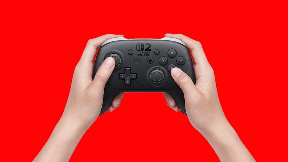 sierrda's tweet photo. J’ai acheté la manette #Switch2 Pro ! Ça fait quand même du bien de jouer avec ce type de manette au lieu des joycons 😇. Par contre, elle fait très (trop) jouet à cause de sa légèreté je trouve. Ça va m’aider à jouer un peu plus sur la TV, j’y ai pris goût au final ! :) https://t.co/5pbuOPGqfP