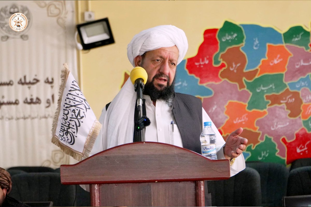 MoDAfghanistan2's tweet photo. ریاست امور عقیدتی و امر بالمعروف درقول اردوی ٢٠٩ الفتح زون شمال سیمینار یک‌روزه اصلاحی برگزار کرد https://t.co/7qSVEJc4l5