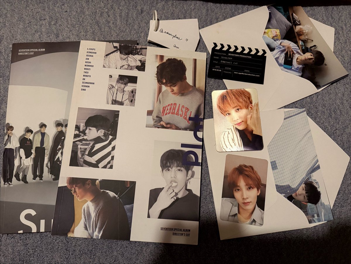 edvinplace's tweet photo. VENDO/VENDA SEVENTEEN 
sensitive buyer ❌

- Semicolon album quase completo: R$110
- Director's cut 2 albuns + set do Jeonghan (postcards woozi/wonwoo): R$210
+superfrete

avaria na coluna do DC, mando video com flash! possui feedbacks positivos 💞 

tags: svt carat troca https://t.co/h4XtAMNwas