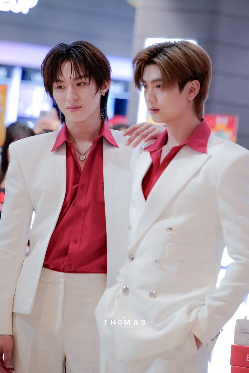 tthomastc_OFC's tweet photo. 🦊🍓✨

BEAUTRIUM WITH TMK #BTHalfHalfxThomasKong 
#tthomastc #thomaskong https://t.co/Qq0Jb8gtoF