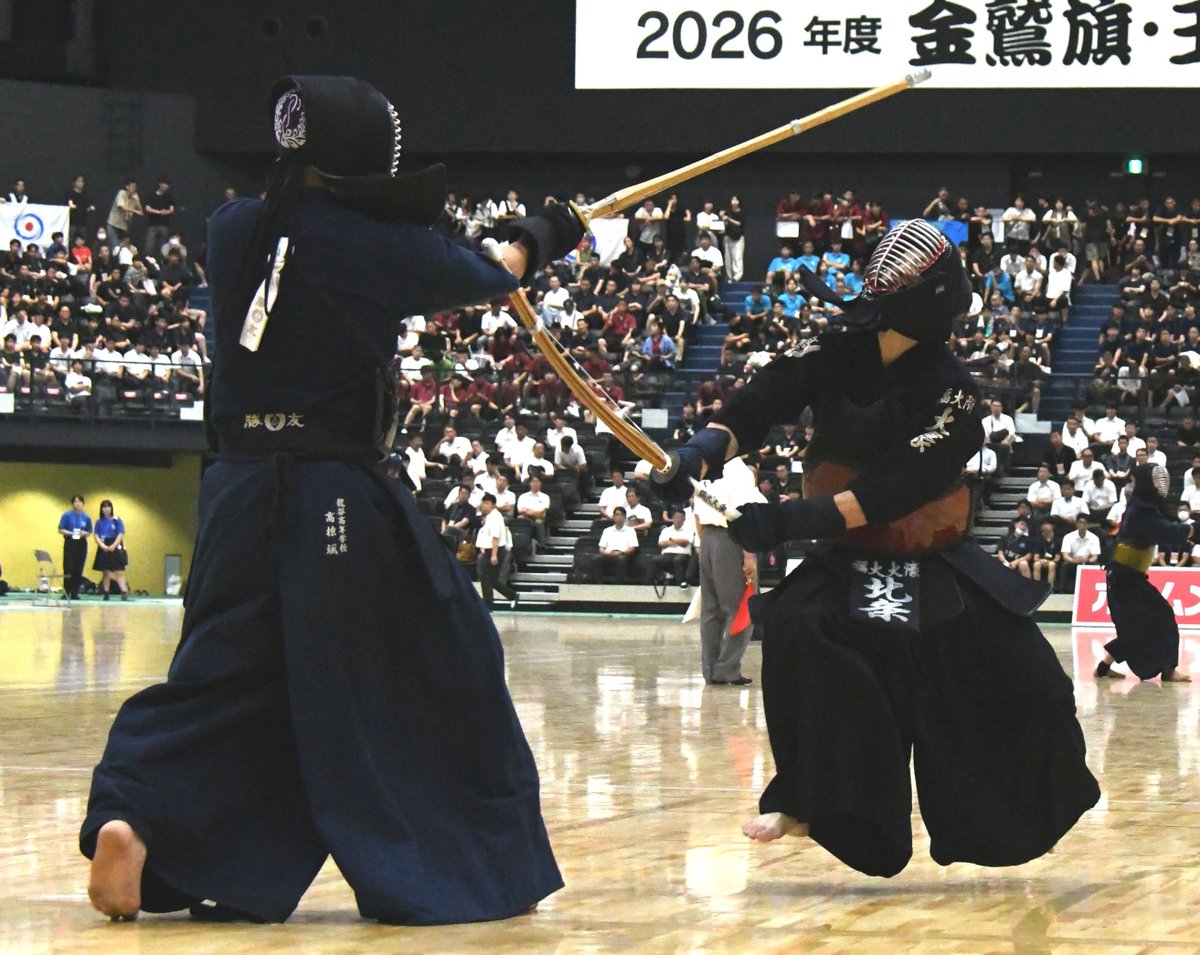 gyokuryuki_nnp's tweet photo. 【#玉竜旗高校剣道大会】
福岡大大濠の3連覇につながった「攻防一致」

剣道範士の牧瀬憲保・九州剣道連盟副会長が
男子の大会を総括

▼記事はこちらから▼#玉竜旗
https://t.co/96da3Em9lo https://t.co/mF0VWuQsgj