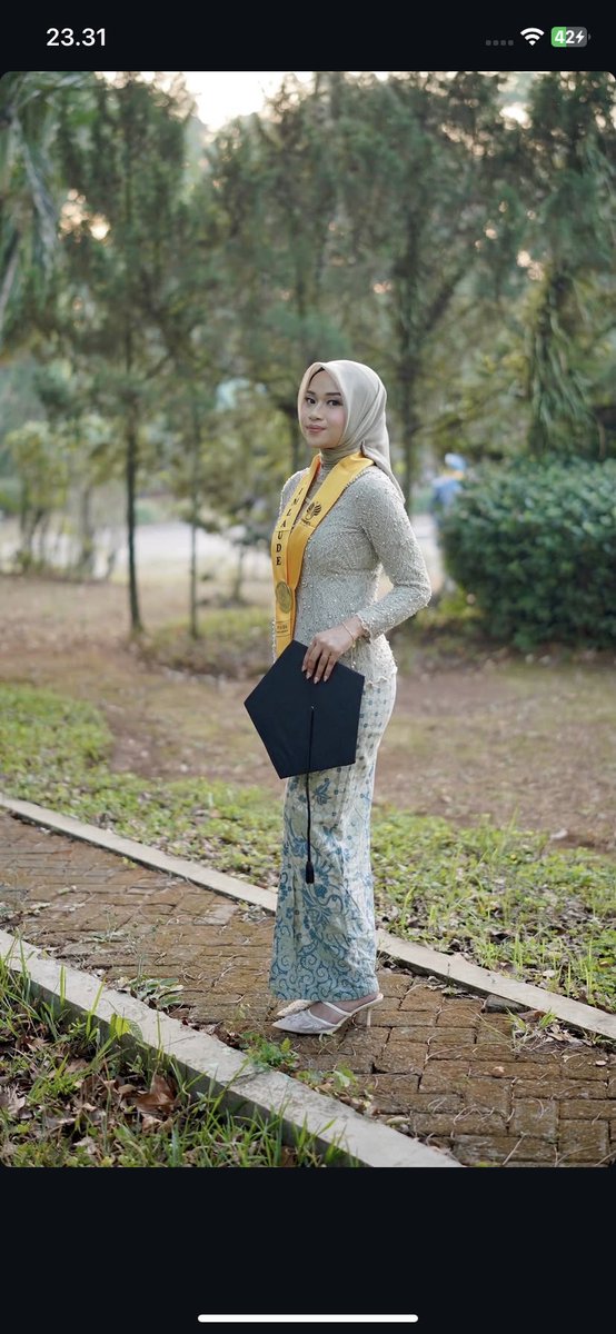 Intanmakeup15's tweet photo. @unicefess https://t.co/7OB8bWIjvL boleh cek porto ku kak. Aku ada paket bundling. Langsung booking kak masih ada sesi jam 3 dan 4 biar makeup ga terlalu pagi 🥰 https://t.co/mDcGMsI1dm