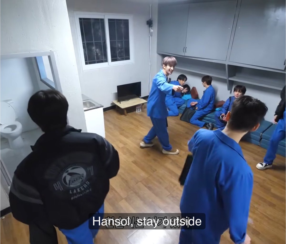 withdokyu's tweet photo. you know its THAT serious when they’re already using first names 😭😆 https://t.co/Y2LRGgJtuf