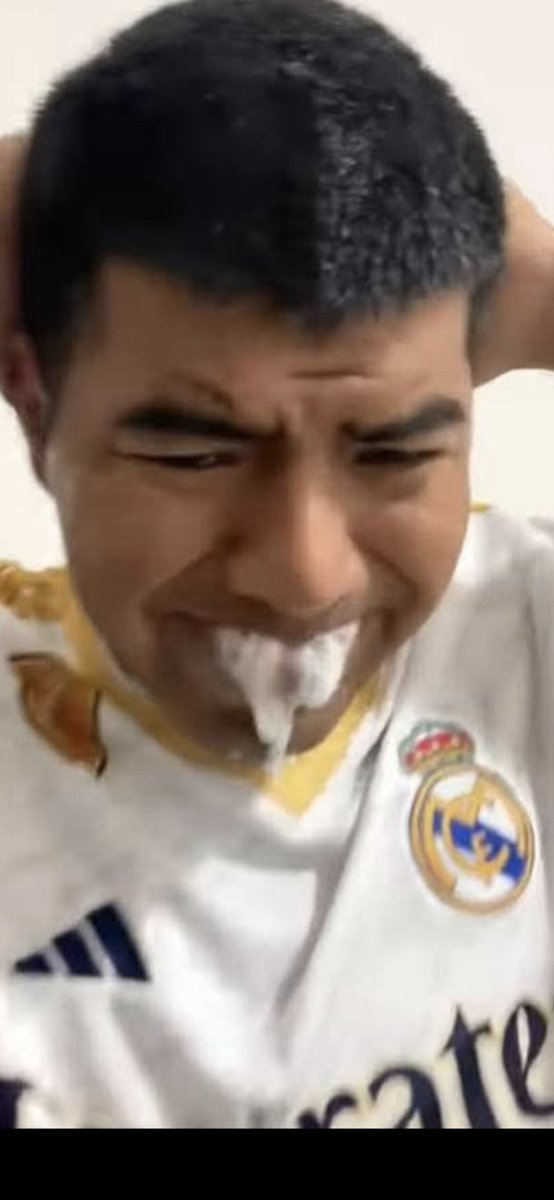 HONGUOSSS's tweet photo. @ClaudiaReznik @realmadrid Espuma es lo que vais a echar cuando termine todo el estercolero toxico que tenéis montado‼️ahorrar pasta que vais a caer ratas cleptomanas ‼️ https://t.co/eudsYrDwQm