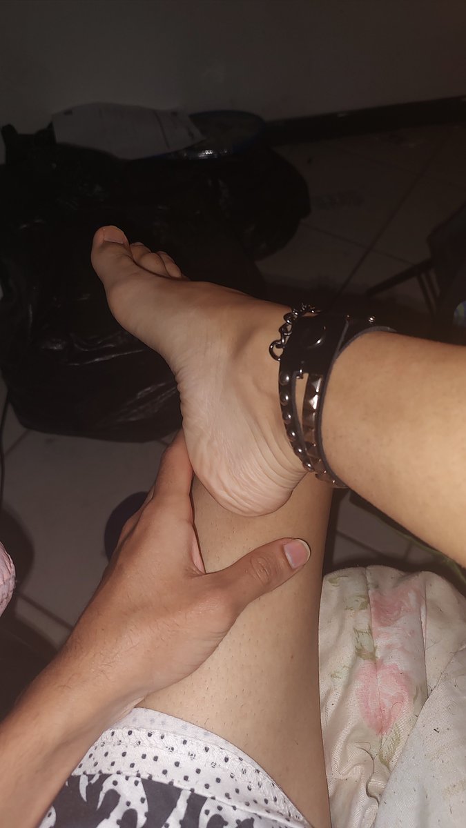 6treyh's tweet photo. Relaxando lentamente... 💋✨ https://t.co/lOhtFlOqac