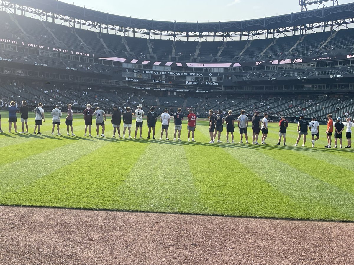 IHSBCA1's tweet photo. What an amazing evening at Rate Field as we honor our 2026 IHSBCA All-State team.  Over 70 players got to get on the field and be recognized on the Jumbotron before last night’s Sox Yankees Game. https://t.co/e0cTIAKkB5
