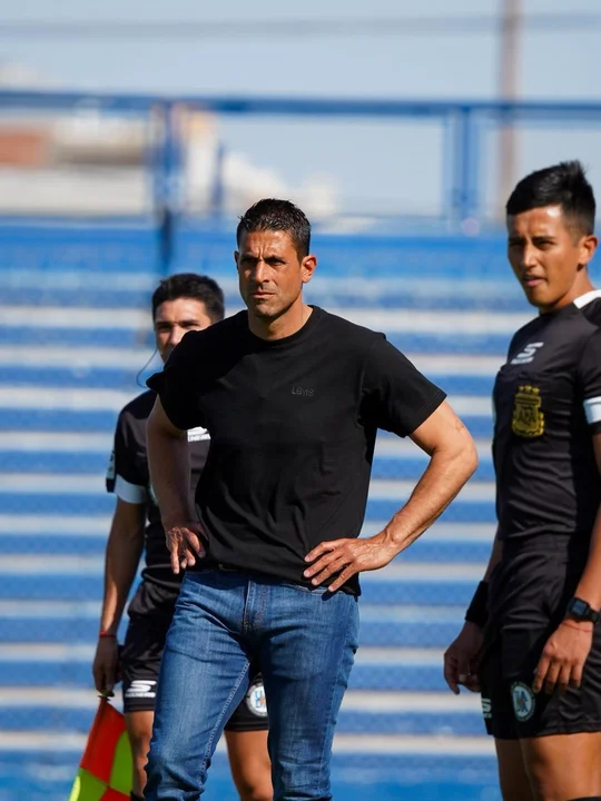 TodoxQuilmes's tweet photo. "Los equipos de Tripodi juegan como los de Guardiola, intenta salir mucho jugando y toman riesgos. Me encanta ver a los equipos de el."

Javier Garcia [periodista de Brown (PM)]en @radiofmq https://t.co/YU5ikTfGVL