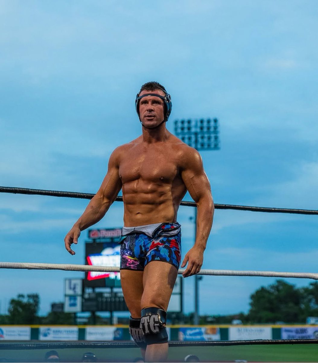 sladewrestler's tweet photo. Giving everything I got for the sport of Wrestling! Training like the Terminator to look and perform at my best🚀 #fearthegear #JustTap #NWAStar https://t.co/Vskk72RGFG