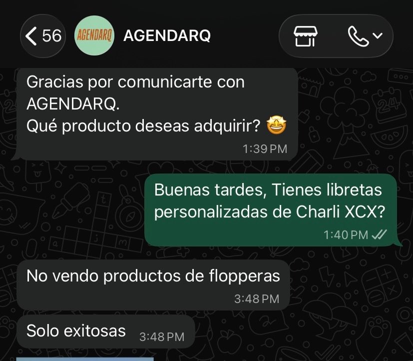 fabianvasquez_'s tweet photo. Pregunté si tenían libretas de Charli xcx disponibles y me dijeron esto 😭😭😭😭😭😭 https://t.co/F6ZMKKD3sm