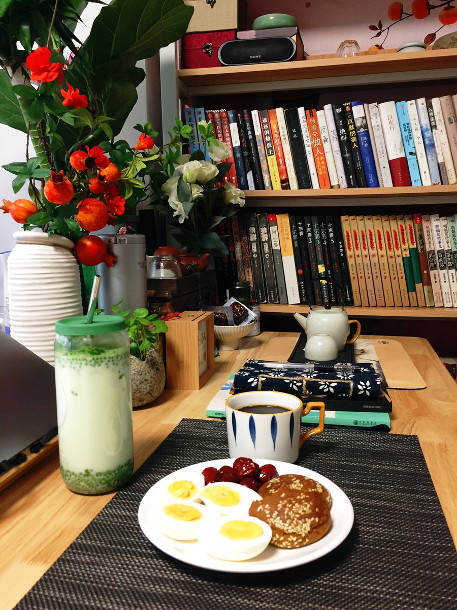 PingSkiffi6cl's tweet photo. Cozy weekend at home: warm tea, a good book, and sunlight streaming through the window—perfect little moments to recharge. https://t.co/yW4JRLXNX0