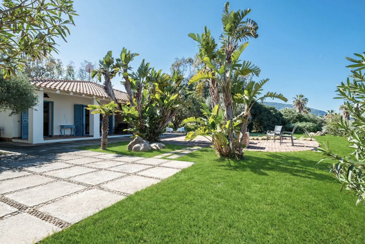 TimurNegru's tweet photo. I think Sicily is the only place left in Europe where you could still buy two villas+a beach to yourself for under a million.

€998k ($1.1M) for both. Each with its own entrance, sharing 10,000 m² (2.5 acres) of land between them. 4 beds/4 baths and both sold fully furnished.

In Italy every beach is public, but this stretch has no road in from inland, and the only way down is through the garden. So in practice you'd have it to yourself.

The villas were built in 2005 and are located in Caronia, ~halfway between Palermo and Catania airports. 223 m² (2,400 sq ft) total across both structures. So not big in size, but for me this is more about land and privacy.

How much would something like this cost where you live?