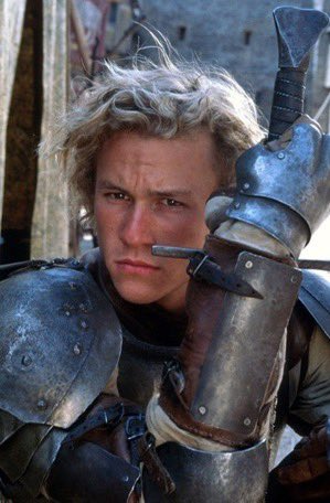 WeirdMedieval's tweet photo. sickeningly beautiful cast https://t.co/UKGdTrUsBf