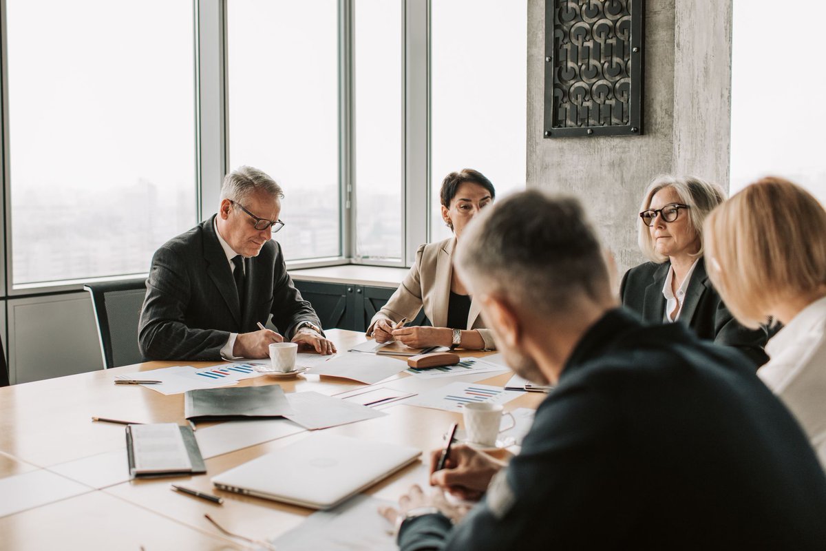 thepoweredmag's tweet photo. Executive coaching's most-quoted return figure comes from a single case study at one company, decades ago. As coaching budgets face procurement scrutiny for the first time, the industry's evidence base is being audited, and the honest case for coaching turns out not to need the inflated number at all. 

https://t.co/XbS9FCsHAV
