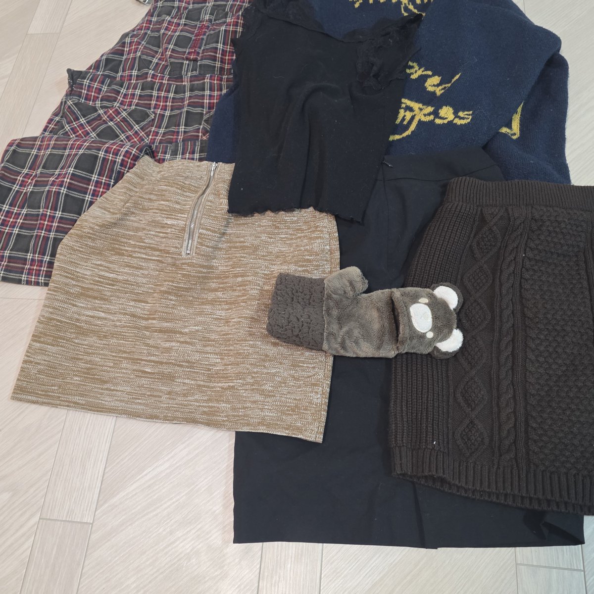 mifo2004si's tweet photo. 救出品
JK?
匂い残ってます。
#救出
＃お譲り
#Q出品
#救出品
#使用済み下着
#下着救出 https://t.co/SrQFaIB2NG