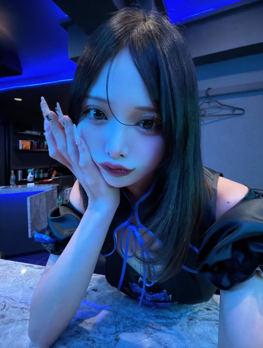 yui_genentoshi's tweet photo. ｲﾝ‼️髪の毛下ろしてるのレアかも㌨〜
5時までいるにょ https://t.co/re33LPryii