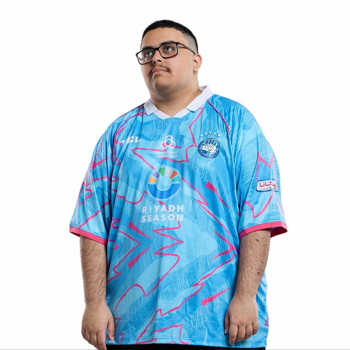 lunxtichai's tweet photo. tvnt remembered he got hands https://t.co/99dfoTCfKh