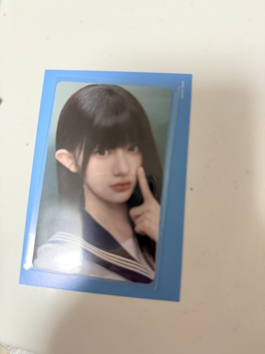 Q8sEj's tweet photo. @minju_ahiru_ 検索失礼します、兵庫限定のミンジュかタワレコラキドロのミンジュとユナは交換可能でしょうか？ https://t.co/I6WA58OEWZ