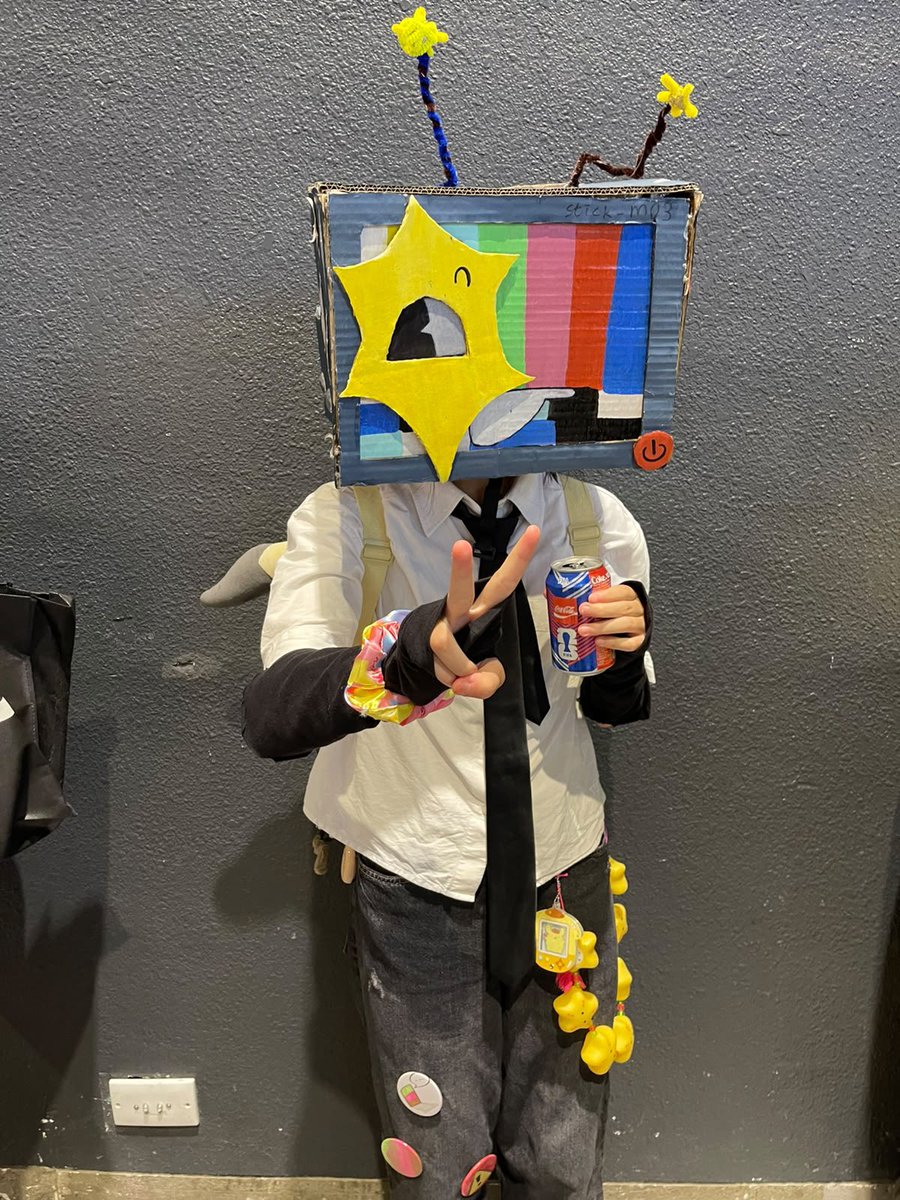 vi_NoContext's tweet photo. Anime con cosplay ahhhh https://t.co/f46znrEWpe