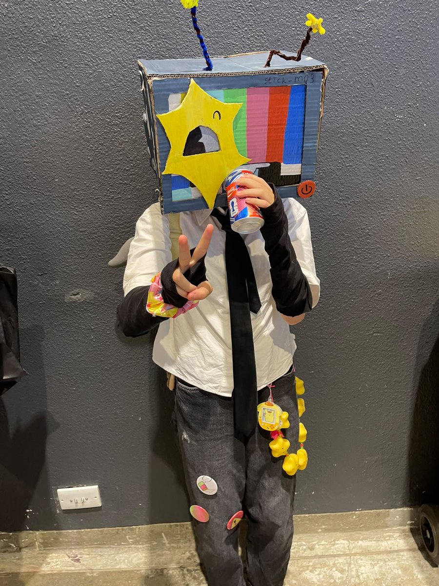 vi_NoContext's tweet photo. Anime con cosplay ahhhh https://t.co/f46znrEWpe