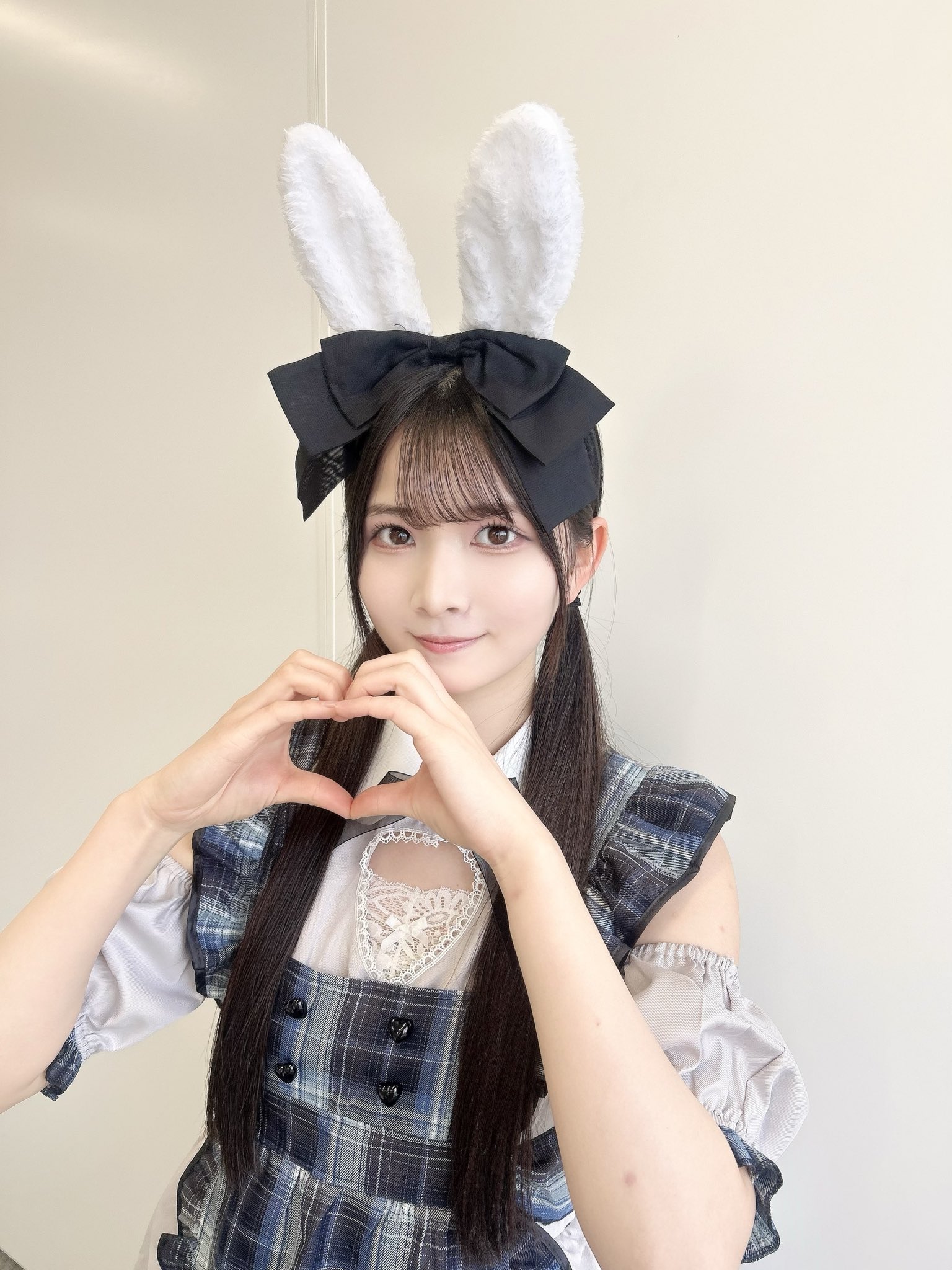 X-এ 新井梨杏: 