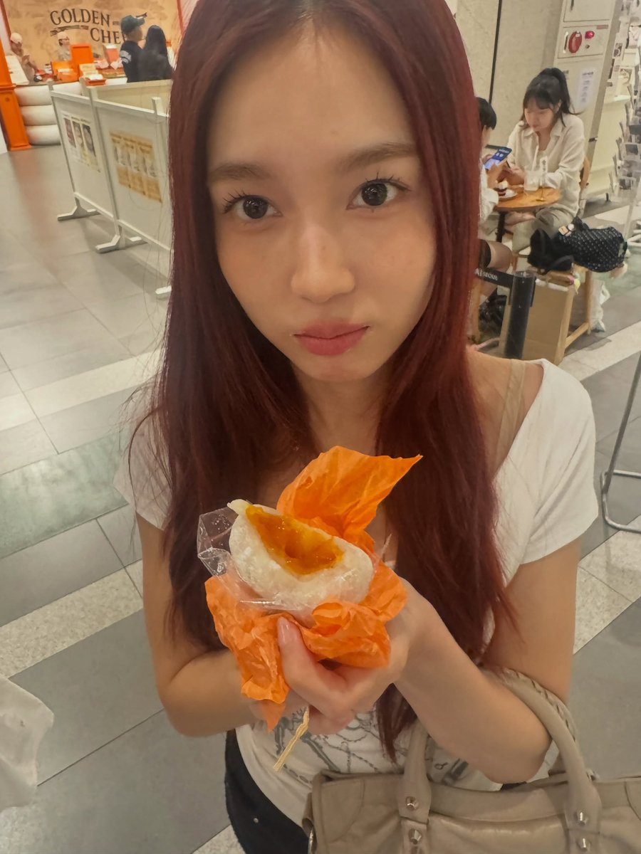 N_44wanpon's tweet photo. น้องอย่างงั้น น้องอย่างงี้ น้องๆๆๆๆๆๆๆๆๆๆๆๆๆๆๆๆๆๆๆๆๆๆๆๆๆๆๆ ตายๆๆๆ กุเป็นพี่มิ้ลค์กุก็ม้ายหว่ายยย 😭😭😭😭😭😭😭😭😭😭😭😭😭

#loverrukk https://t.co/jMsRHrM1aP