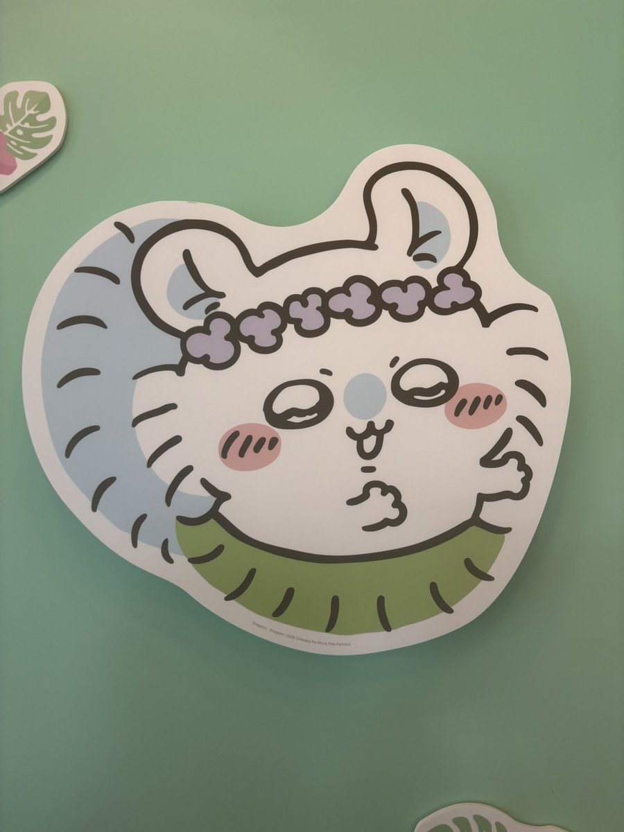 marinchann_12's tweet photo. プール行ったらちいかわ達いた❕
かわいかった〜♡

映画みんなもう見た❓ https://t.co/uJLvHZqCZ5