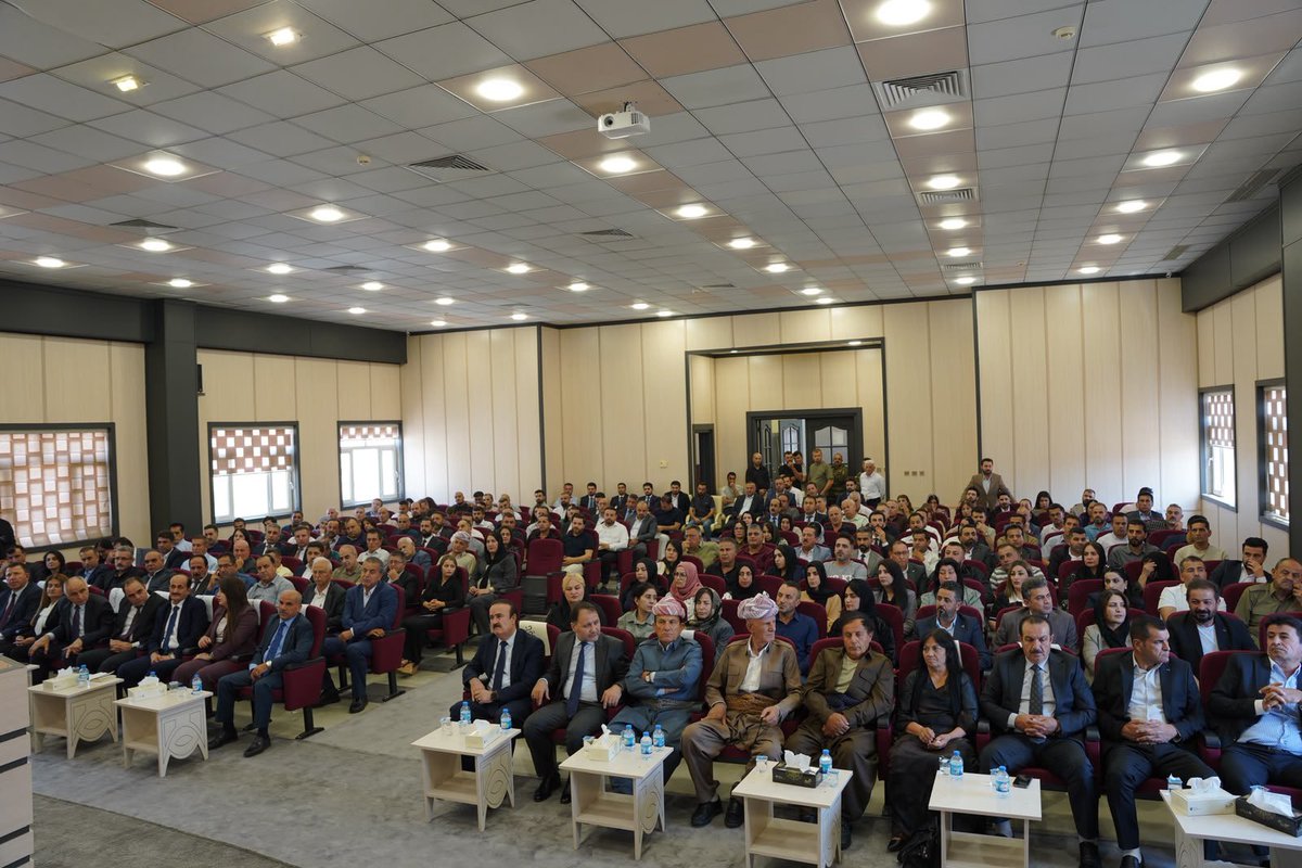 heminhawrami's tweet photo. In Amedi today visited the KDP’s 18th Branch and held a detailed meeting with our senior cadres. Exchanged views on organizational developments , assessing past election results , further developing our Human Resources for the future endeavors and better engagement with people. Briefed them on recent political developments. Answered some of their questions and observations.