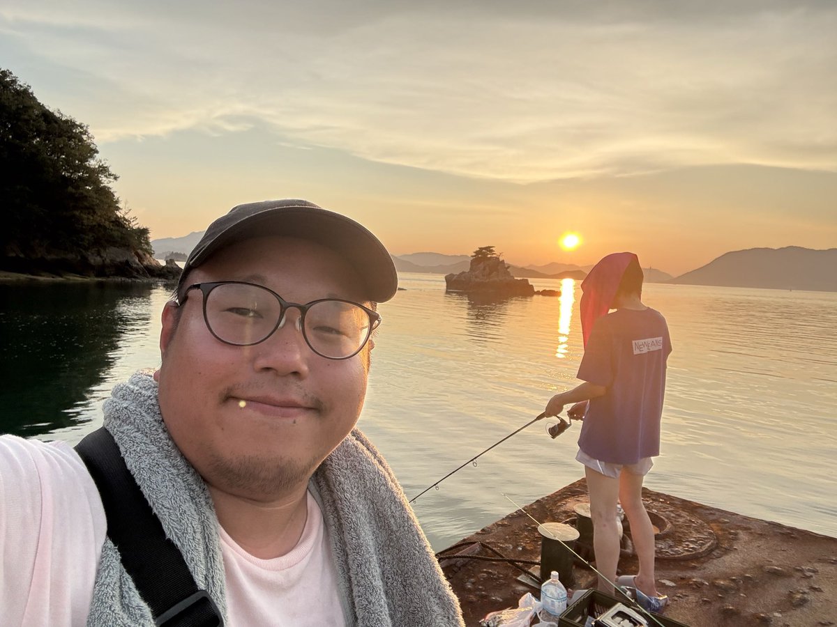 mejiro2525's tweet photo. だるまくん主催の無人島配信見てくれた方ありがとうございました🙇‍♂️めっちゃしんどかったけどめっちゃ楽しかったです✨
また同じ4人で何かやりたい🥺
釣りの楽しさ知ることできました
みんなとの写真が送られて無いので自分の写真だけとりあえず貼っていきます https://t.co/7WnhVbBPMm