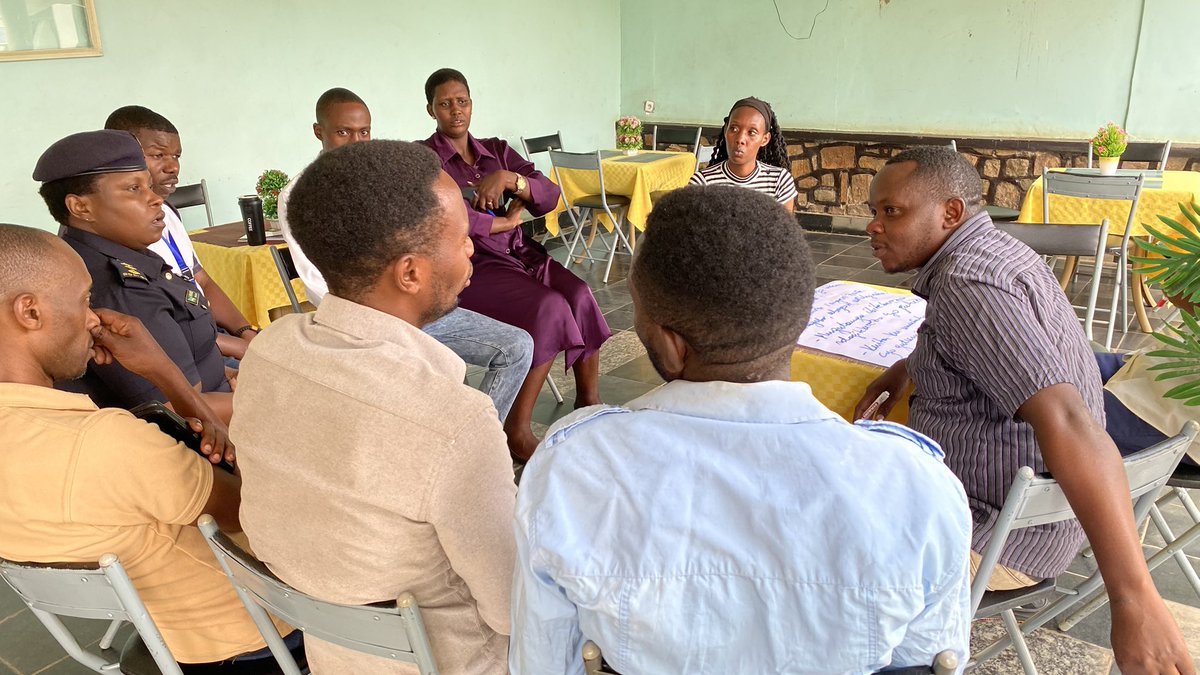 Sfrwanda1's tweet photo. Today, local leaders strengthened their capacity to champion the rights of #AGYW & #FSWs, promoting equitable access to ASRHR services through advocacy, inclusive leadership, & community action during #SFR's bi-annual workshop in @NyagatareDistr. #ASRHR #AGYW @GlobalFundWomen https://t.co/hO6FanWK63