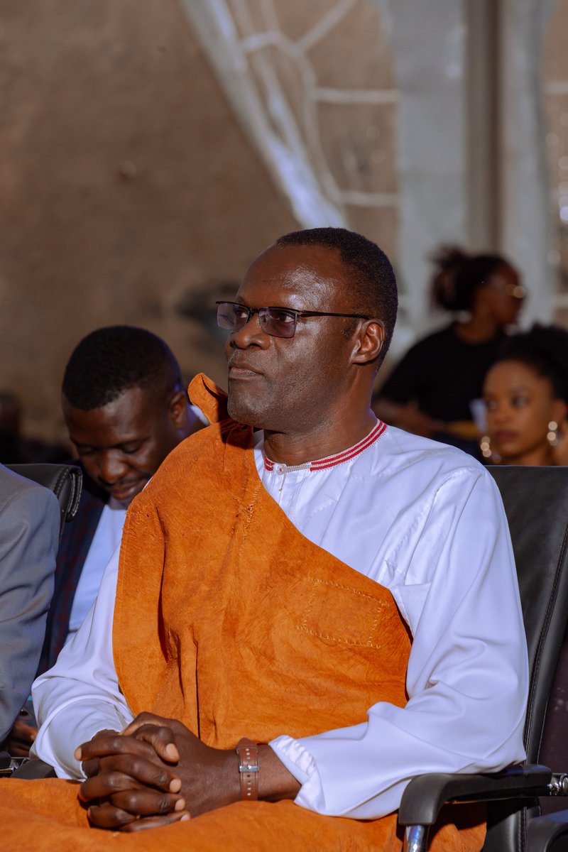 IamBornBlack's tweet photo. Ugandaโs heritage is on full display today. ๐บ๐ฌ
From handcrafted bark cloth masterpieces to cultural exhibitions and delegates celebrating our rich traditions, the Bark Cloth Center Uganda is officially open.
Culture meets Creativity
#BarkClothCenterLaunch #XensonArtSpace https://t.co/VoXmWNuWjD