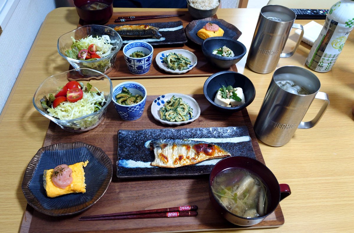 aym874's tweet photo. 2026/07/29
🍴🌞
旦那がゆったりdayだっから、遅めのお昼。
実家からもらってきたチーズをまるっと使ってパンにつけて食べてみた。美味しかった🤤

🐑🌙
連日ゴーヤ食べてる
今日のゴーヤはきんぴら風とマヨ和え

ゴーヤほんと美味しい😍 https://t.co/DZdThYWtpn