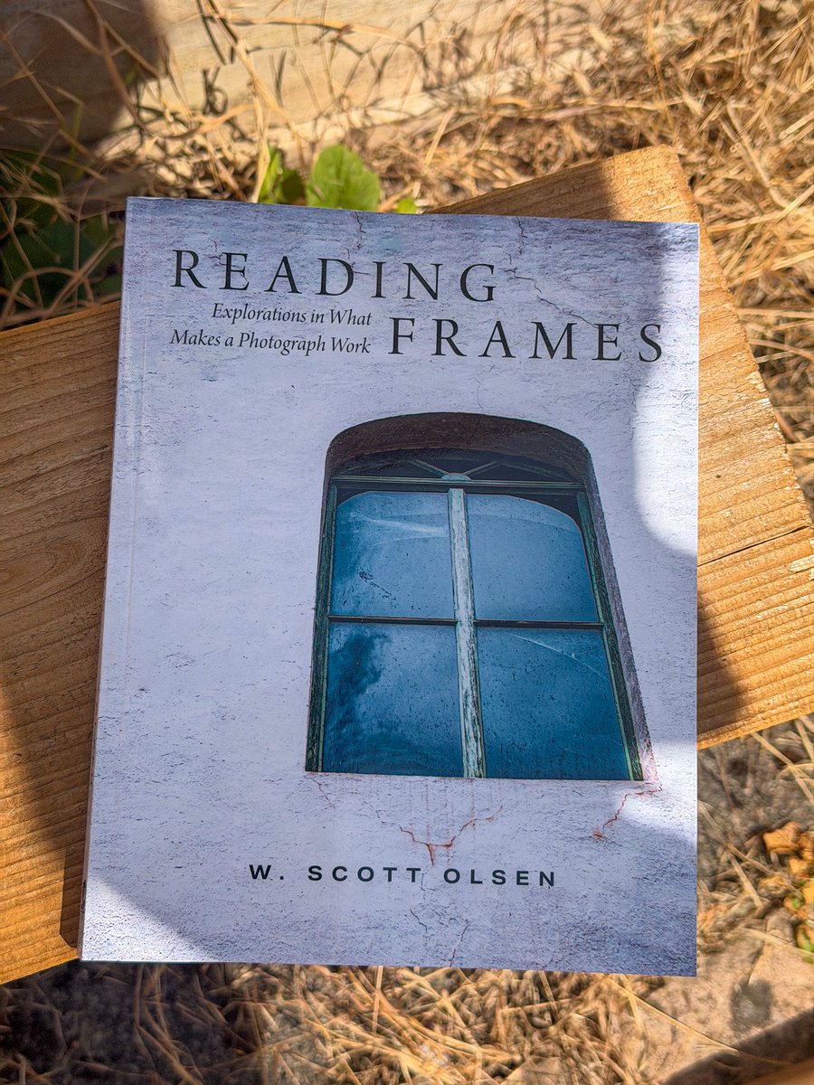 jonah_uk's tweet photo. I received a newly published book from WATERSTONES:
Reading Frames - W. Scott Olsen https://t.co/ruPjntB9c7