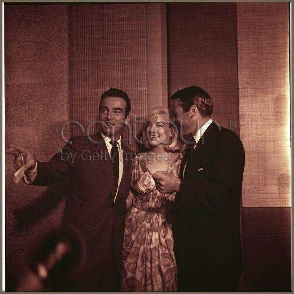 Clubpassionmar2's tweet photo. idem
#Marilyn #MarilynMonroe #clubpassionmarilyn #calnevalodge #mapes #johnhuston #MontgomeryClift #clarkgable https://t.co/0hkqRohRQe