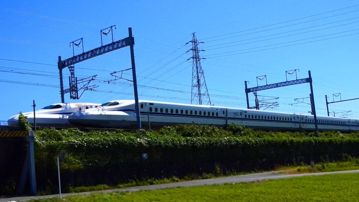 923_yellow's tweet photo. 7/29 🚄N700S💙J0編成

昨日に続いて今日も試運転を続けるJ0編成

昨日と同じスジで2往復
2日連続は珍しい

1往復目の復路上りを撮影

神出鬼没のJ0編成

3日連続はないよね？？

#N700S
#J0編成
#新幹線確認試験車
#神出鬼没 https://t.co/pKgWMQNUzx